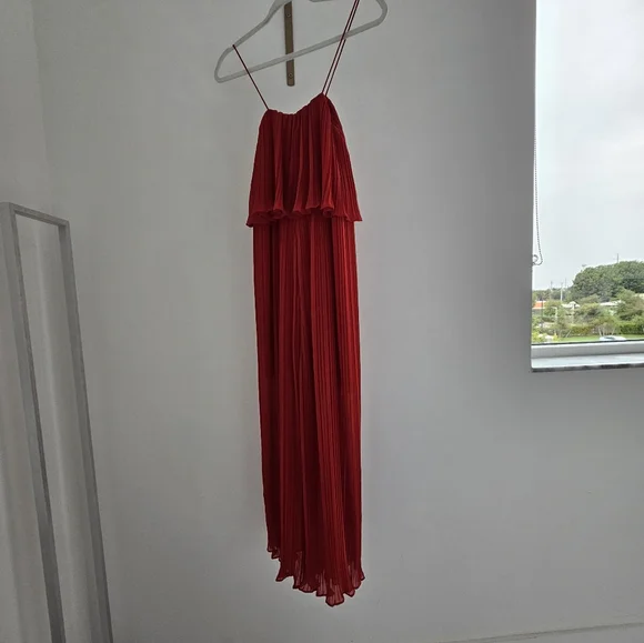 ZARA Red Pleated Flowey Spaghetti Strap Cropped One-piece Jumper - Picture 6 of 9